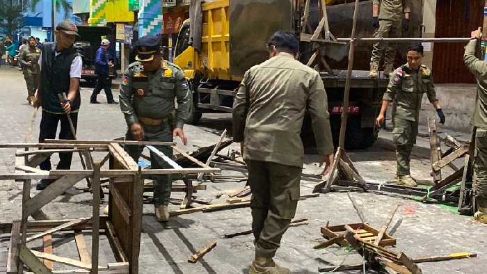 Bongkar Lapak PKL Asahan, Pemkot Pontianak Siapkan Kios