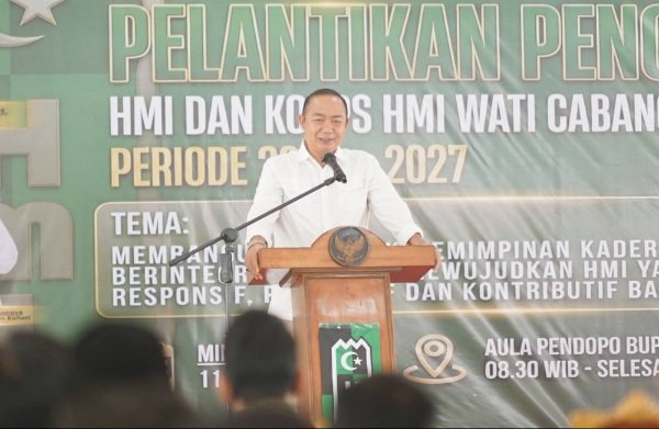 Bupati Alex Dorong HMI Lahirkan Gagasan Demi Kemajuan Daerah