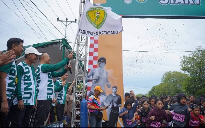 Bupati dan Wabup Turut Meriahkan Ketapang Fun Run 2026