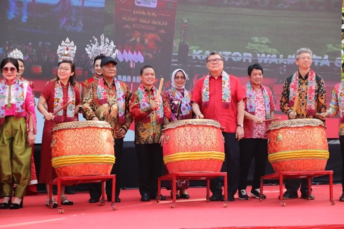Cap Go Meh 2026 Menggema di Singkawang, Gubernur Norsan Serukan Persatuan dan Kemajuan