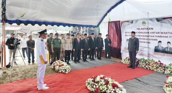 Kades PAW Segar Wangi Dilantik, Bupati Alex: Jalankan Amanah Sebaik Mungkin