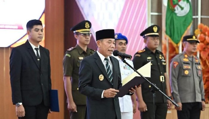 Kepala Disdukcapil Ketapang Dilantik, Wabup Jamhuri Tekankan Pelayanan Maksimal