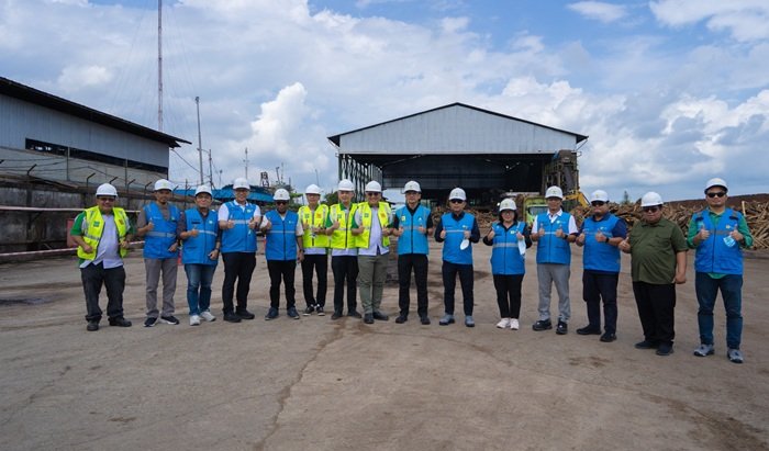 Menjaga Terang di Garis Khatulistiwa, Sinergi PLN Hadirkan Keandalan Listrik di Momentum Hari Buruh