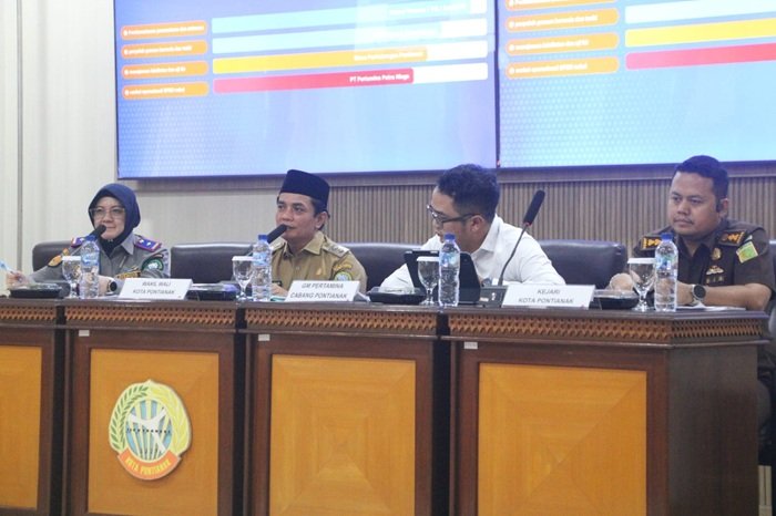 Pemkot Pontianak Atur Antrean Pengisian Solar Bersubsidi