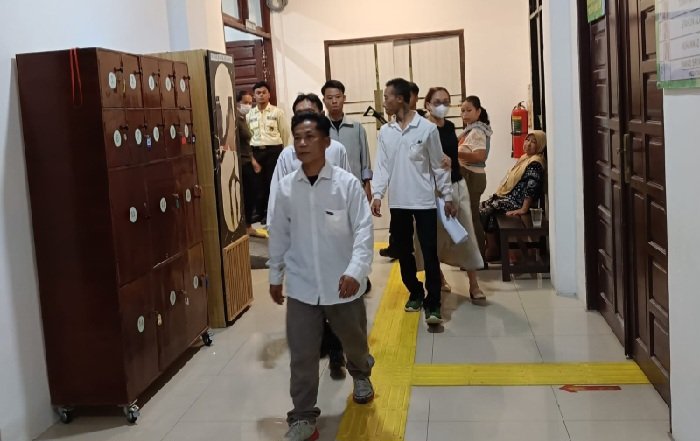 Penyelundupan Sabu 77 Kg dan Ekstasi 18,3 Kg, Warga Malaysia Lolos dari Hukuman Mati