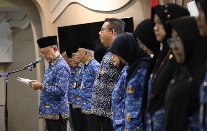 Peringatan Hardiknas di Pontianak, Wako Edi: Pendidikan Bukan Sekadar Proses Belajar di Sekolah