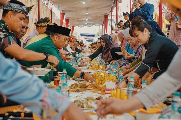 Pesta Rakyat Robo-Robo Kota Pontianak 2026: Tersimpan Makna Religius yang Kuat