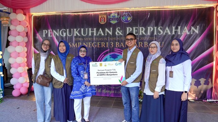 PLN Hadirkan Fasilitas Air Minum Osmosis di SMPN 3 Banjarbaru