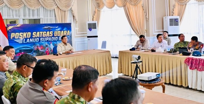 Presiden Prabowo Pimpin Rapat Penanganan Karhutla di Kalbar, Operasi Modifikasi Cuaca Akan Diperkuat