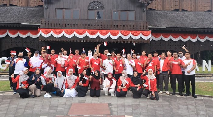 Semarak HUT ke-81 RI, Diskominfo Pontianak Gelar Jalan Sehat dan Lomba Antarpegawai