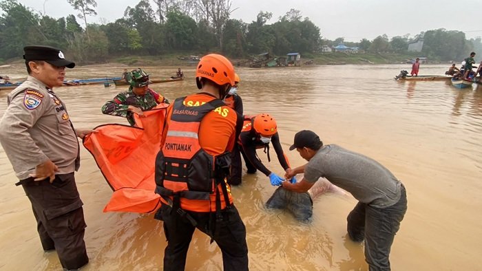 Tenggelam saat Mandi di Sungai Kapuas, Bocah 12 Tahun di Melawi Ditemukan Meninggal