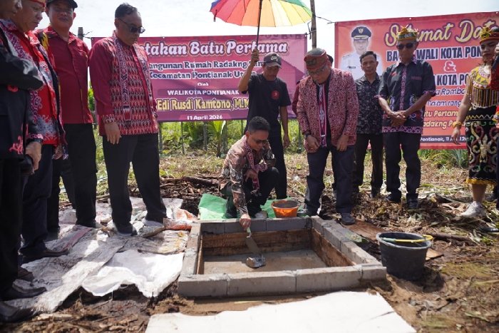 Wako Pontianak Dukung Pembangunan Rumah Radakng Samilik