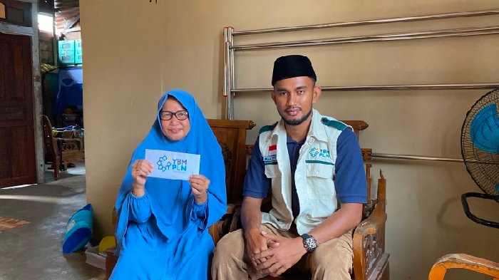 YBM PLN UIP KLB Tebar Kebaikan di Mustahik Care Day, Apresiasi untuk Guru Ngaji di Mempawah