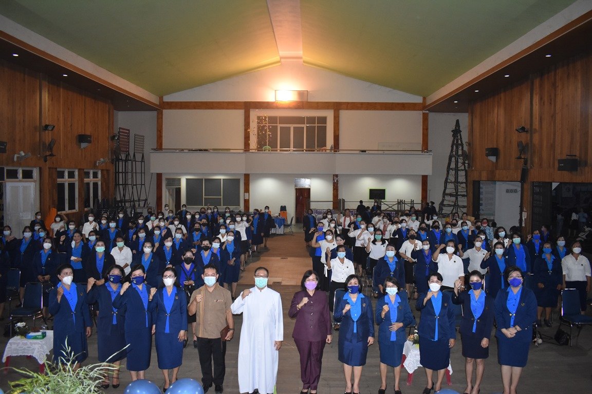 Sekda Sintang Hadiri Ramah Tamah Pelantikan Pengurus Ranting WKRI Paroki Kristus Raja Katedral Sintang