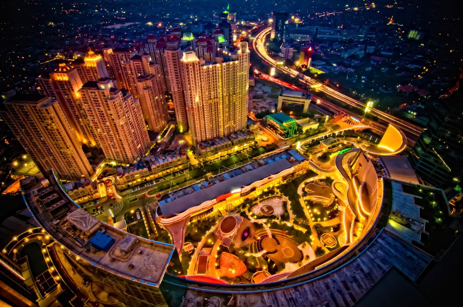 Hari Listrik Nasional ke-76, PLN Luncurkan Promo Super Dahsyat Tambah Daya Hanya Rp 202.100