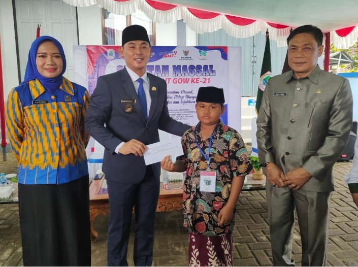 GOW Kapuas Hulu Gelar Khitanan Massal Gratis