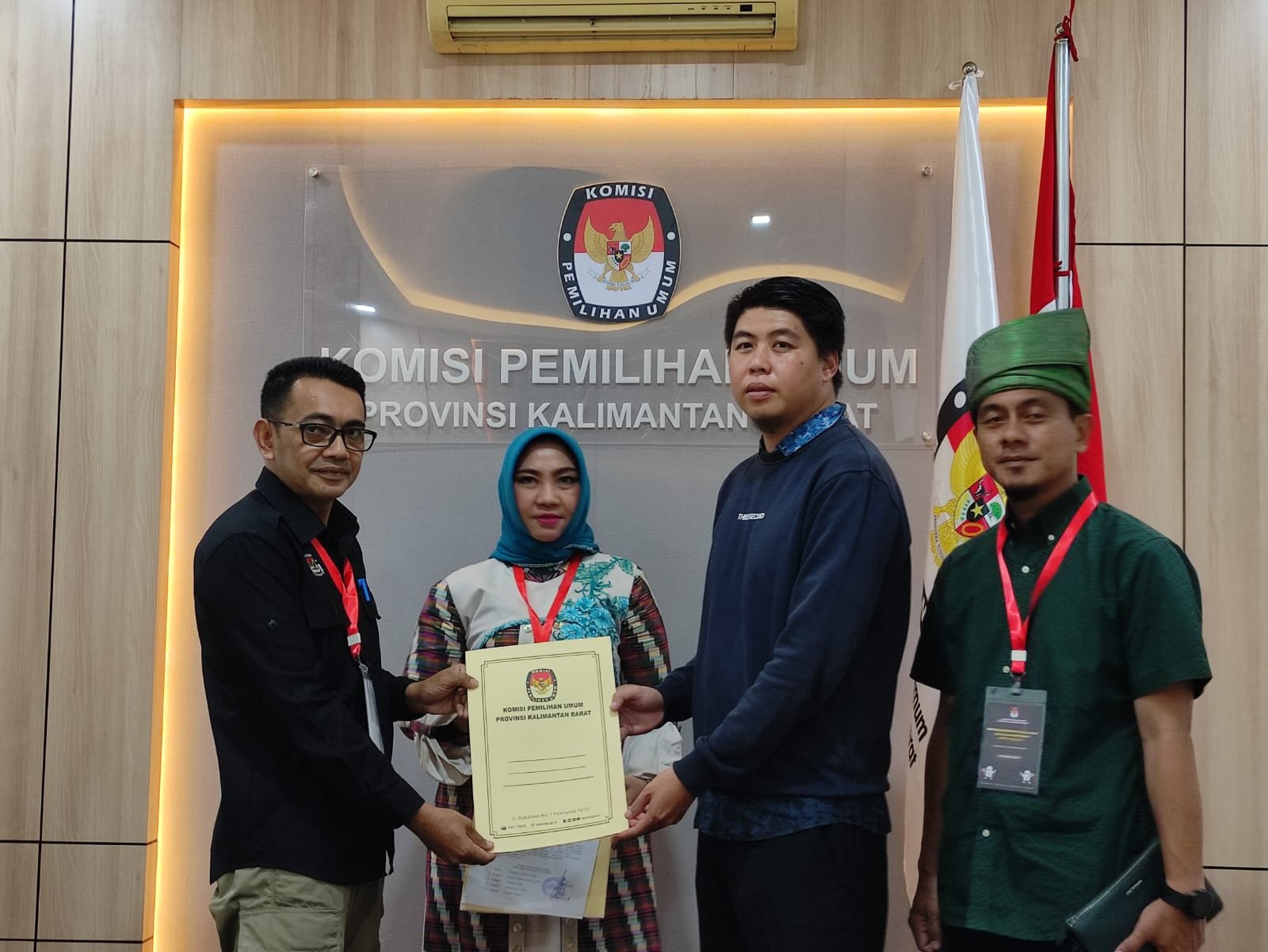 Serahkan Dukungan 3.074 KTP ke KPU, Erlinawati Siap Maju Kembali DPD RI 2024