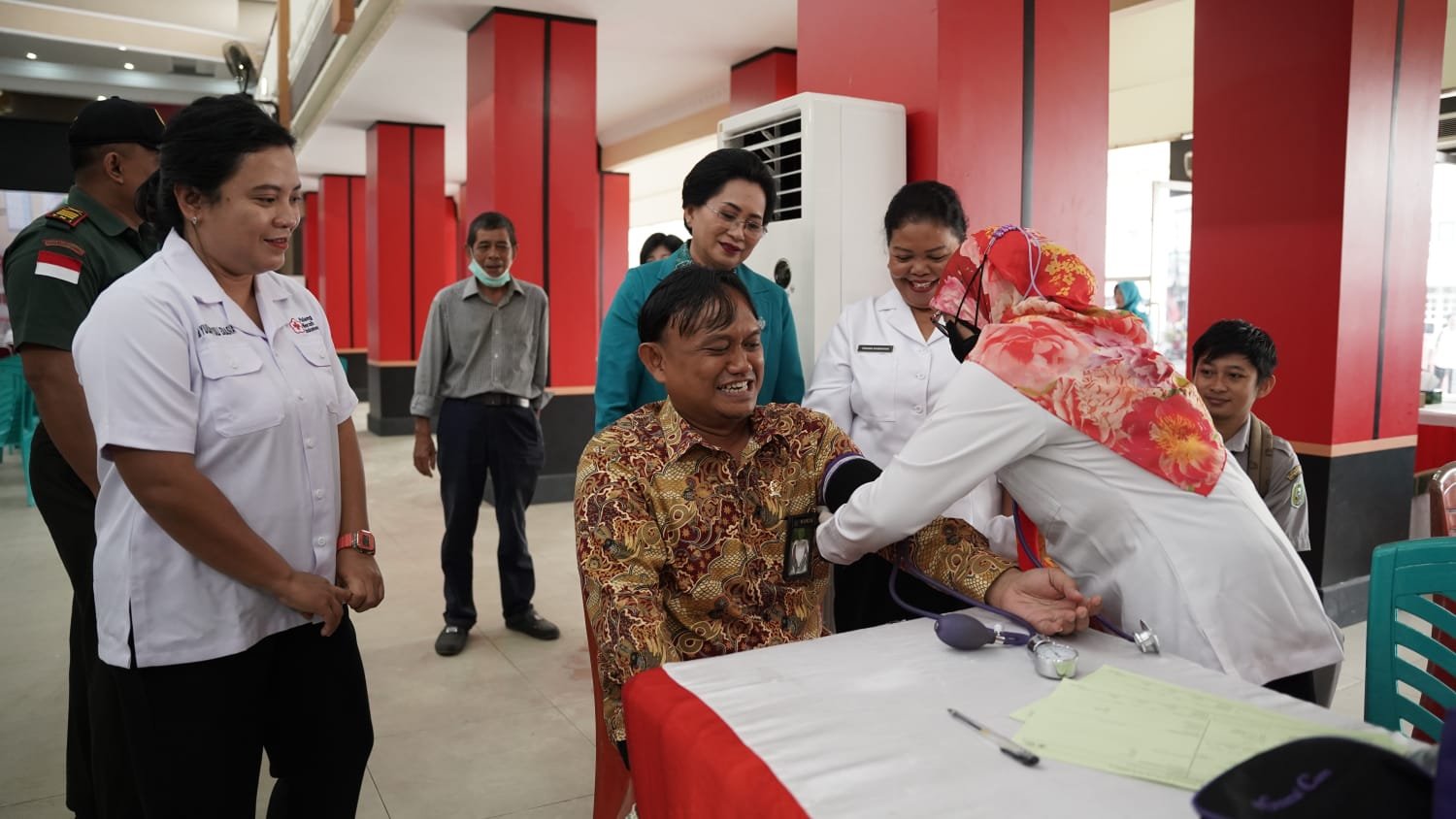 Bupati Paolus Hadi: Kita Punya Alat Mumpuni untuk Sterilkan Darah