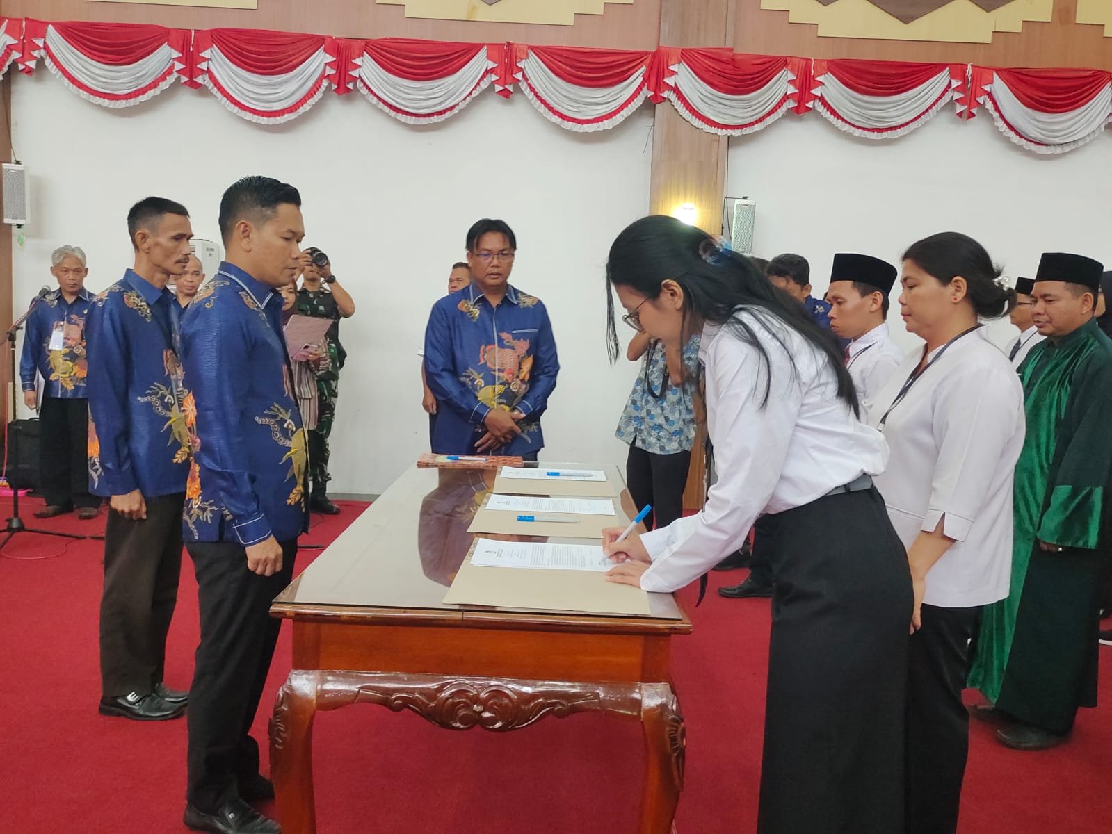 KPU Kapuas Hulu Lantik 115 Anggota PPK Siap Bekerja Untuk Pemilu 2024