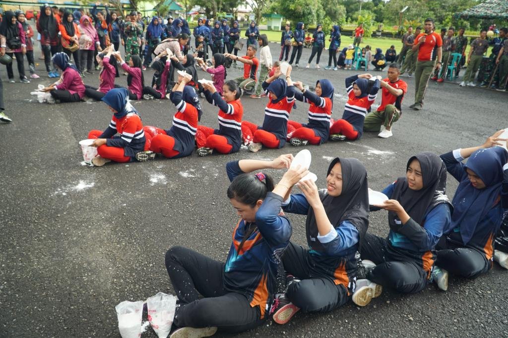 Jelang HUT ke 77, Persit KCK Ranting 4 Yonif 644 Gelar Berbagai Lomba