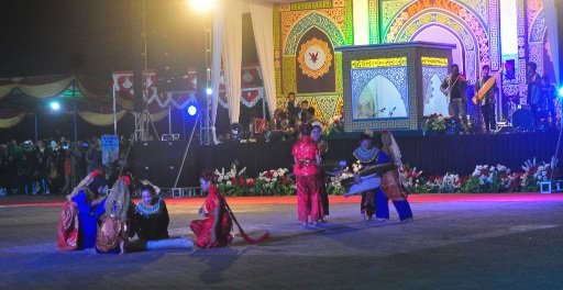 Dipadati Pengunjung, Rombongan Bupati Terlambat Tiba di Lokasi Pembukaan MTQ XXXI