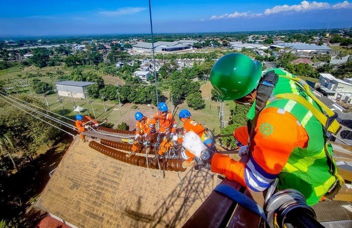 Turunkan Gangguan Listrik Lebih dari 25 Persen di 2022, PLN Sukses Lampaui Target