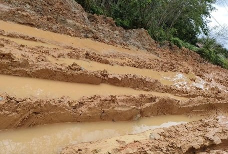 Dinas BMSDA Sanggau Usulkan Perbaikan Jalan Sungai Tekam di Tahun 2024