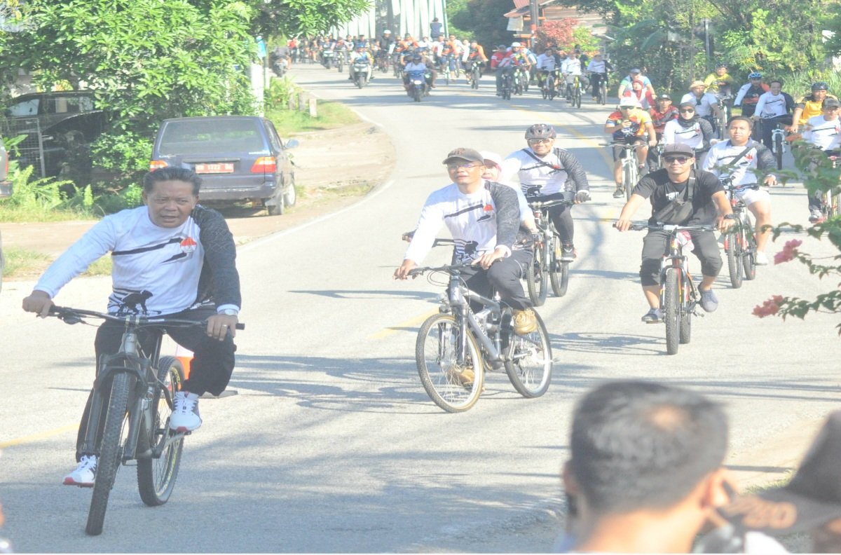 1300-an Orang Ikuti Gowes Bersama Adhyaksa, Kajari Sanggau: Masyarakat Merasakan Kehadiran Kejaksaan, Itu yang Penting