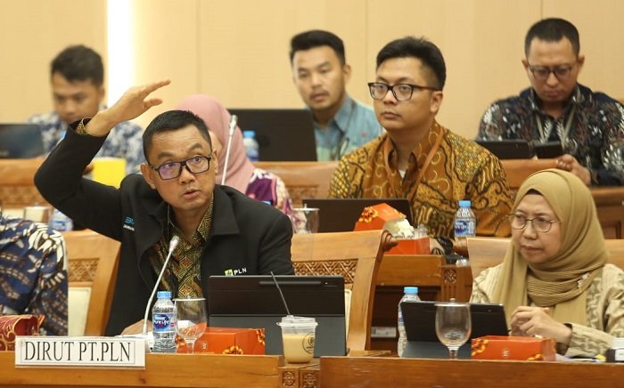 Dukung PLN Lanjutkan Langkah Transisi Energi, Komisi VII DPR: Because PLN Do Really Care