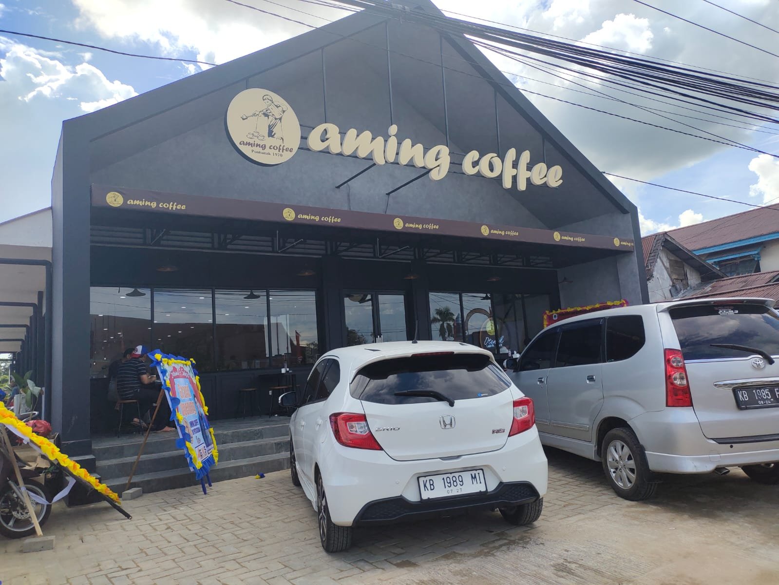 Aming Coffee Buka Cabang Baru di Putussibau, Berkonsep Coffe Modern
