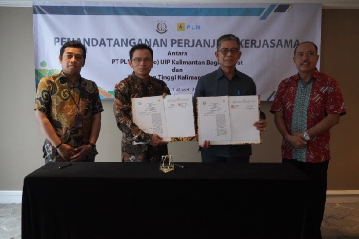 PLN dan Kejati Teken MoU Kawal Pembangunan Kelistrikan di Kabar