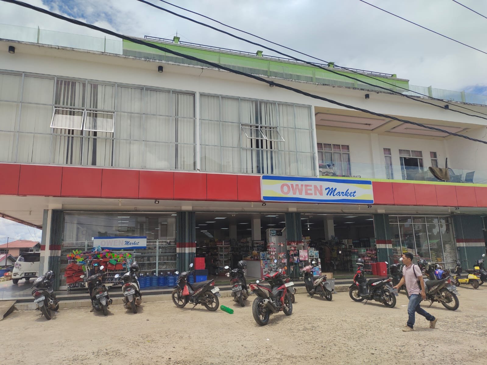 Dituding Sebagai Pemodal PETI, Pemilik Toko Owen Market Akan Polisikan Temenggung Yulius Djoker