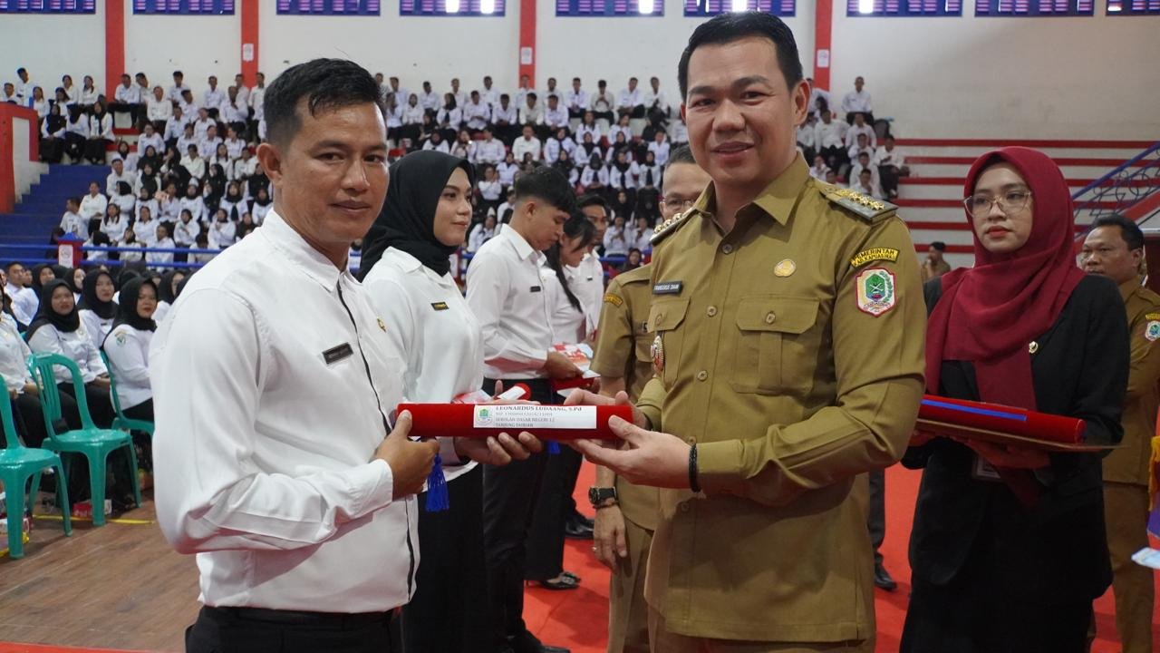 Ribuan PPPK Terima SK Pengangkatan