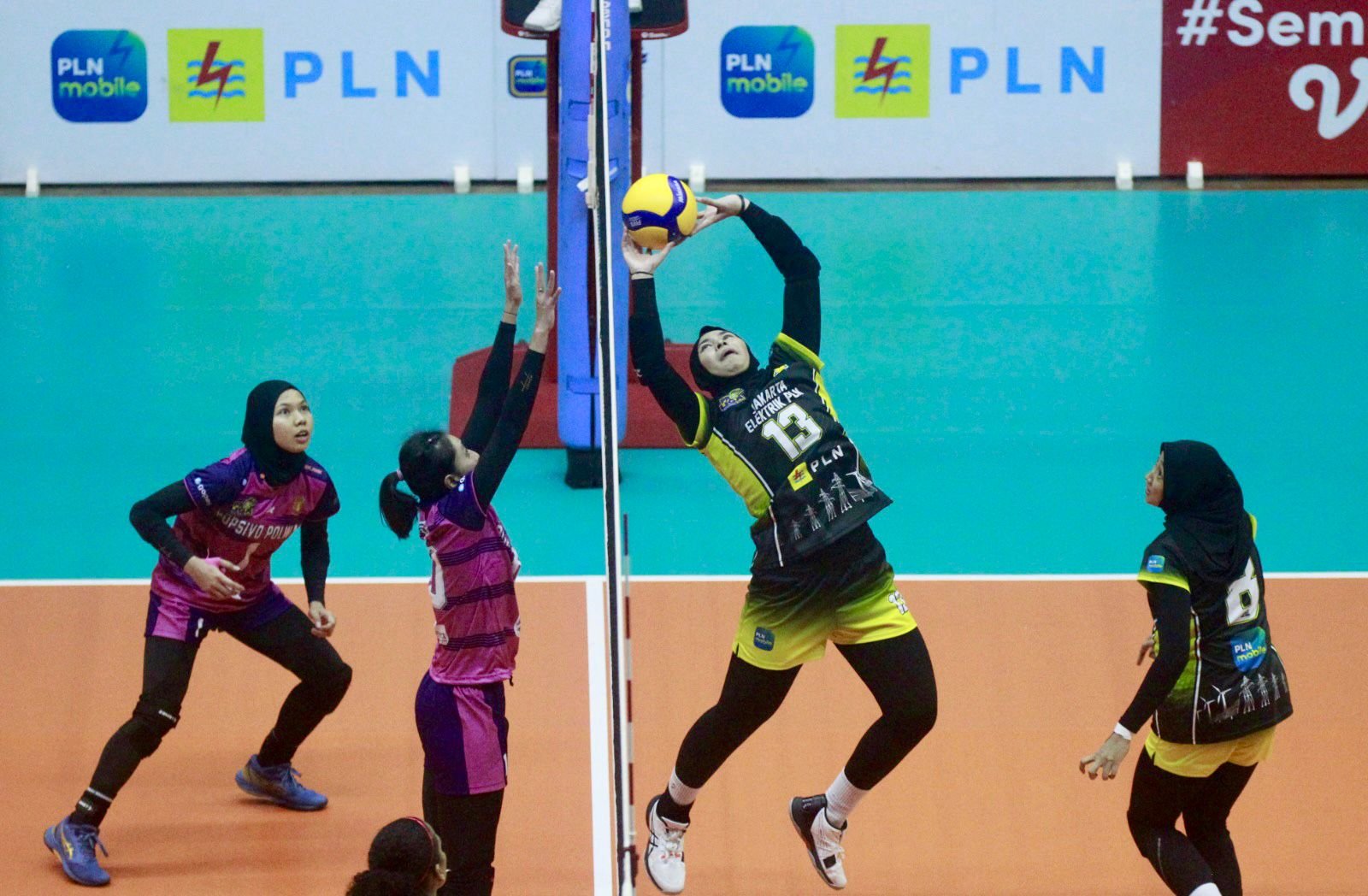 PLN Mobile Proliga 2024 Siap Dihelat, Kolaborasi Kembangkan Voli di Indonesia