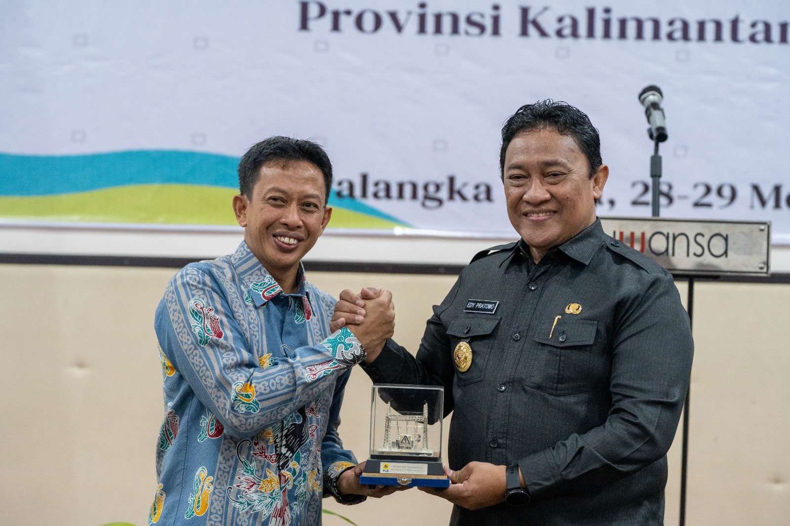 PLN Gandeng PWI Kalteng Gelar Uji Kompetensi Wartawan