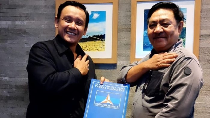 Fahrur Rofi Kantongi Surat Tugas Demokrat Sebagai Bakal Calon Bupati Sambas