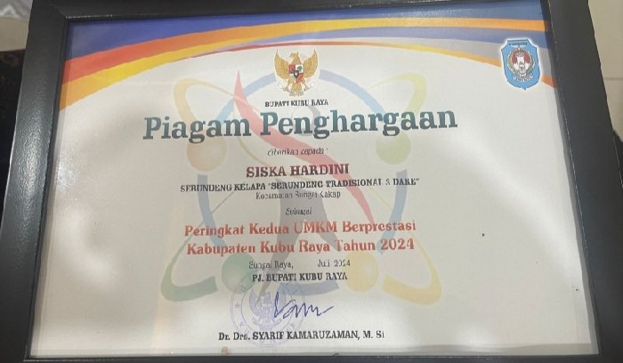 UMKM Binaan PLN Sabet Juara 2 UMKM Berprestasi Tingkat Kabupaten Kubu Raya