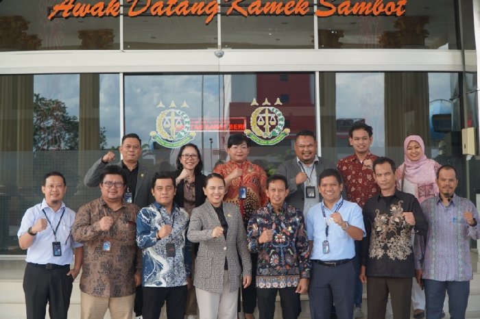 PLN Group Kalbar Jalin Silaturahmi ke Kejaksaan Tinggi Kalimantan Barat