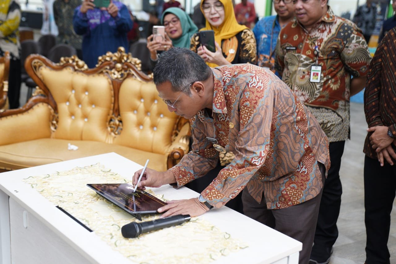 MPP Pontianak Diresmikan, Edi Suryanto: Permudah Warga Urus Administrasi