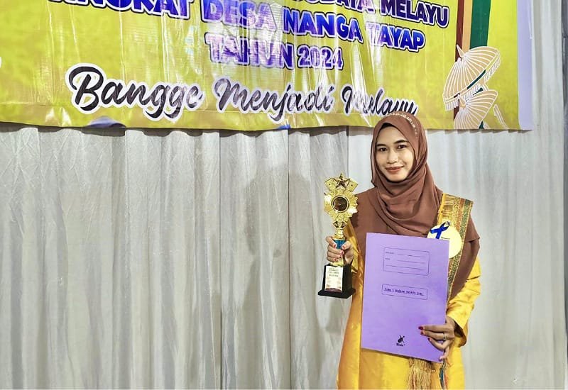 Anggi Arsih Sabet Juara Pertama Dendang Melayu di Pagelaran Adat Budaya Kecamatan Nanga Tayap