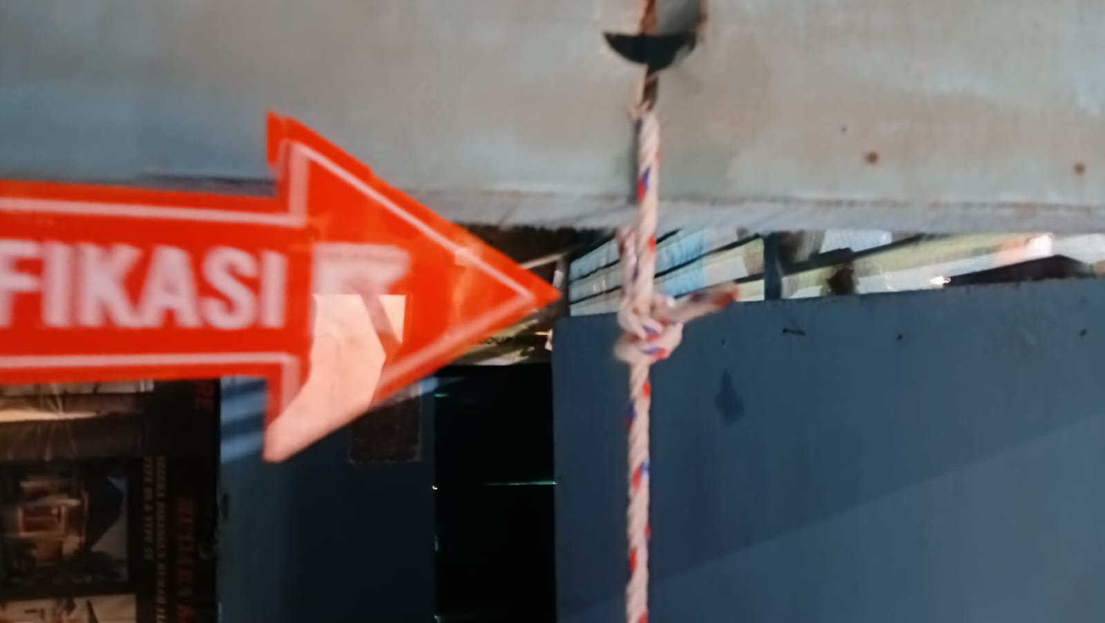 Pria 47 Tahun Ditemukan Gantung Diri, Polisi Ungkap Pesan Terakhirnya