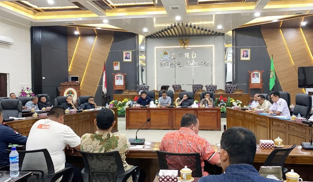 DPRD Ketapang Gelar Rapat Dengar Pendapat Bahas UMSK Sektor Pertambangan