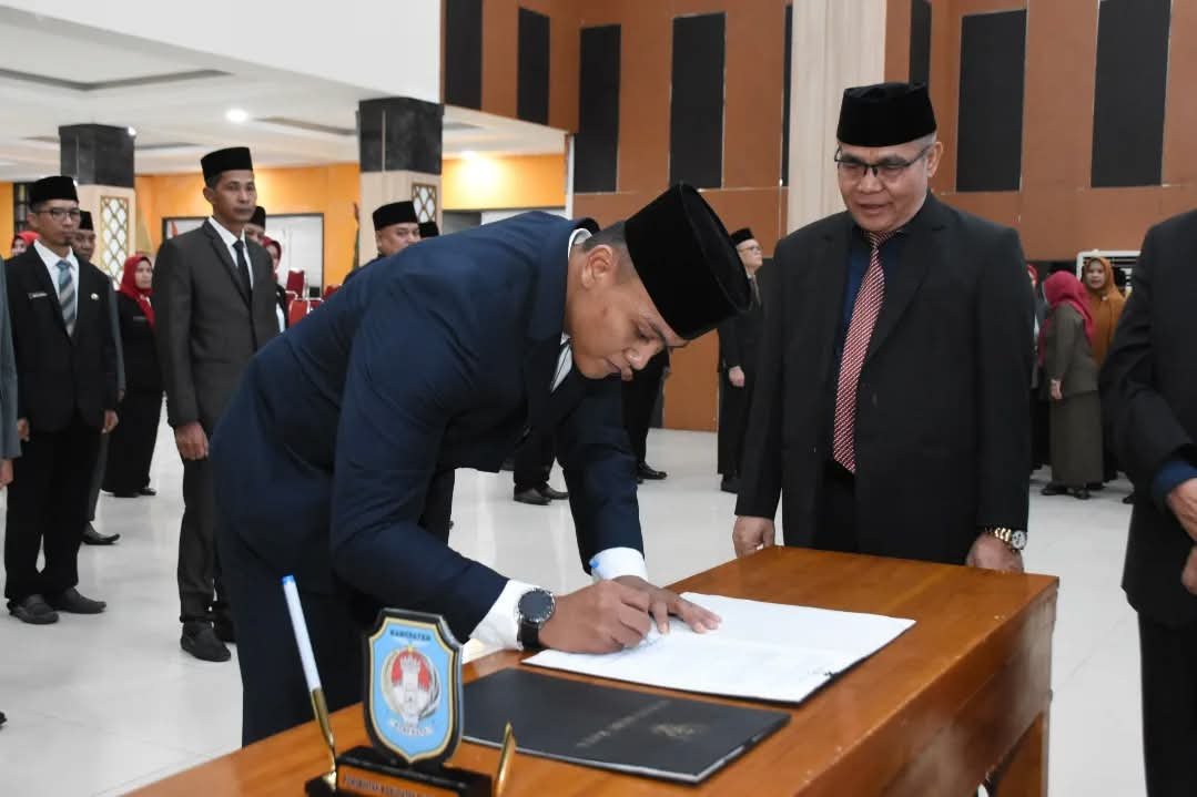 Pj Bupati Kubu Raya Lantik 59 Pejabat Administrator dan Pengawas