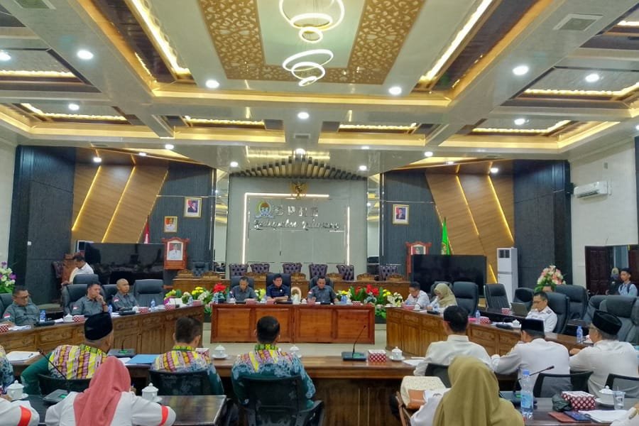 Bahas Kesejahteraan Guru Agama, DPRD Ketapang Gelar RDPU
