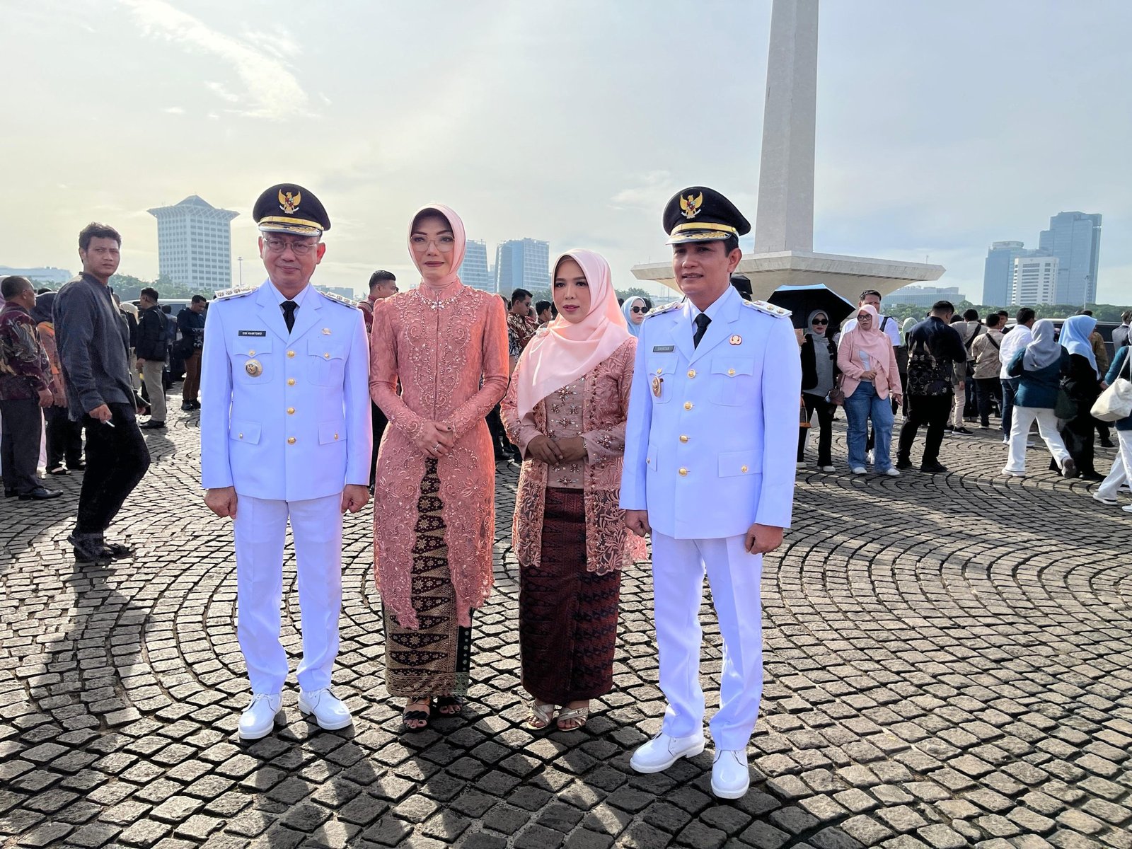 Edi-Bahasan Kompak Menuju Istana Negara