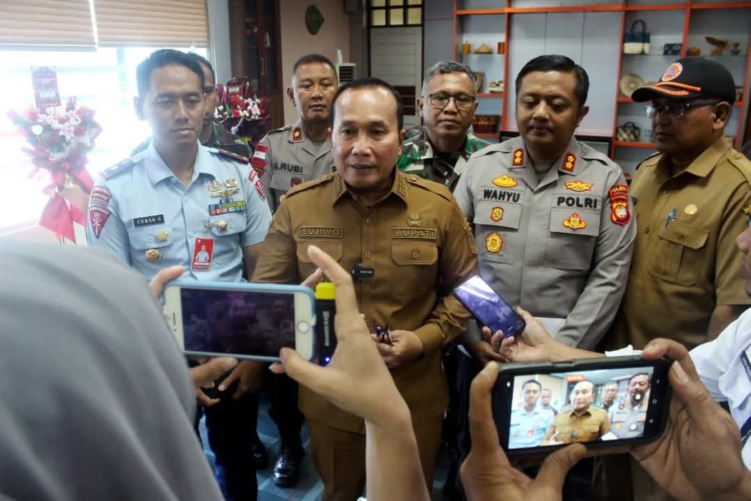 Kebut Penanganan Banjir di Sungai Ambawang, Sujiwo Gelar Rapat Gabungan