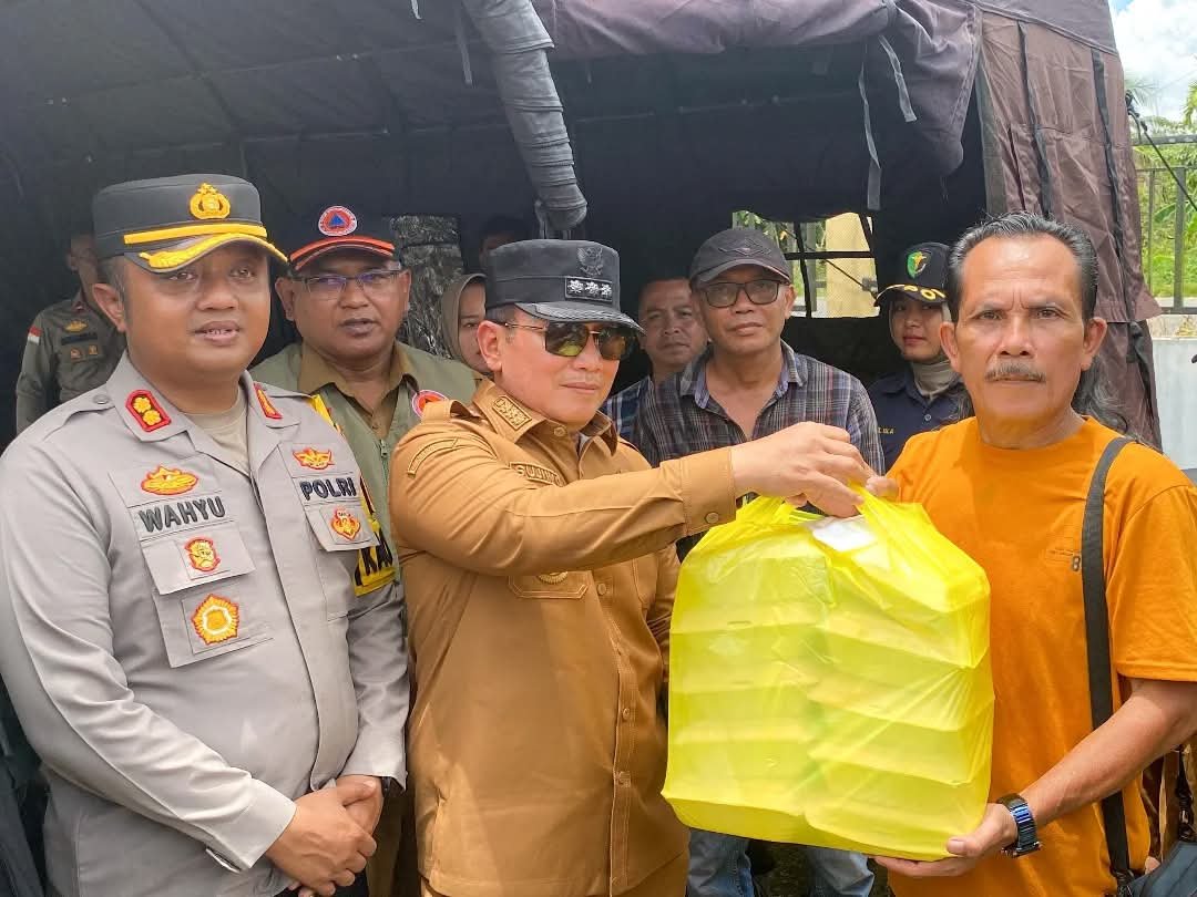 Banjir Ambawang, Pemkab Siapkan Makanan, Dokter dan Perahu Karet
