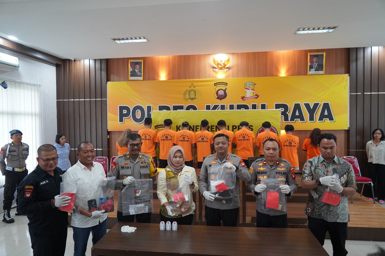 Polres Kubu Raya Amankan 11 Tersangka Selama Operasi Pekat