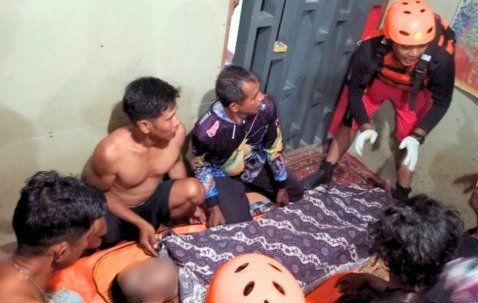 Nawi Ditemukan Meninggal Dunia di Sungai Landak, Diduga Tenggelam Saat Menjala Ikan