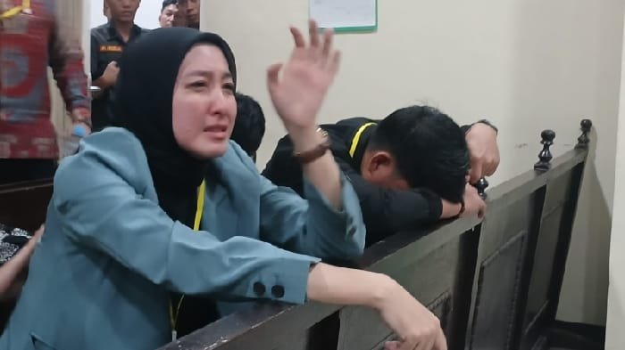 Ibu Bunuh Anak Tiri Divonis 20 Tahun Penjara, Teriakan Ibu Kandung: Harusnya Dihukum Mati!